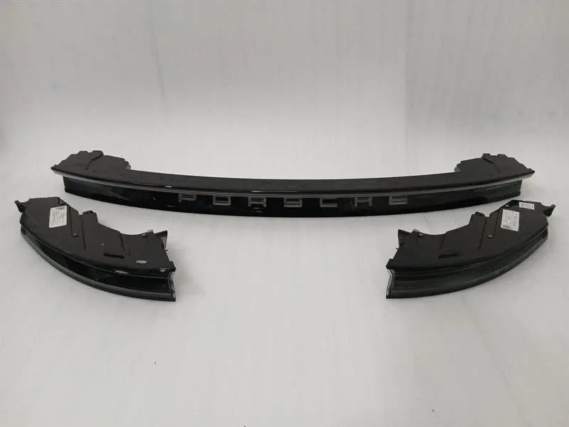 Porsche Taycan 9J rear end light set 9J1945081K rear taillight set set EU