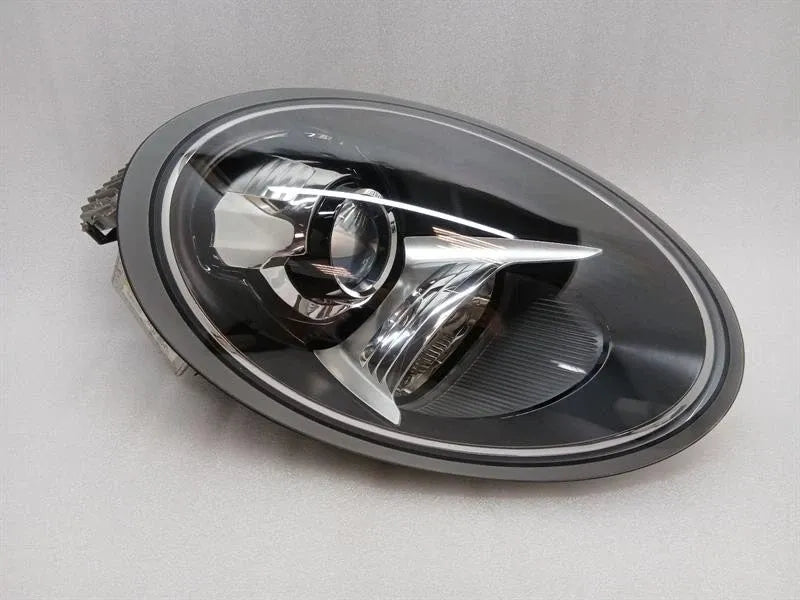 Porsche 911 991 right headlight 99163123204 headlight right