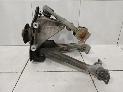 Audi R8 Type 42 5.2 V10 Coupe Right Rear Hub 420505434F Wheel Bearing Housing Rear R