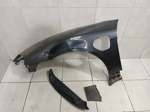 Porsche Taycan 9J Right Wing 9J1821102AY Right Fender Power Door