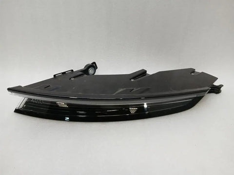 Porsche Taycan 9J right rear light 9JA945092G tail light rear right