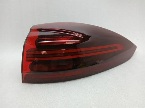 Porsche Cayenne 958 92A right rear light 7P5945208N dark taillight rear re