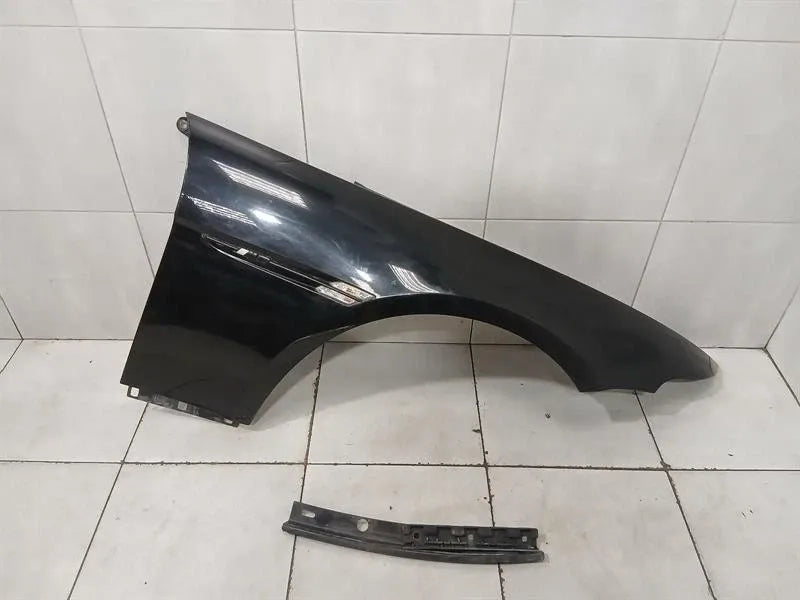 BMW 6 Series E63 Right Wing 7133796 Right Fender M6 2005