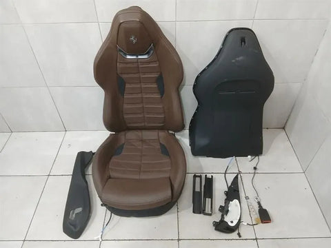 Ferrari 296 GTS F171 Seat 773899 RH SEAT LEATHERS Seats Interior COOLED HEATED