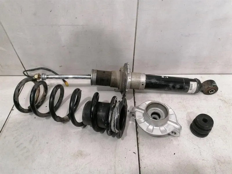 Ferrari Roma F169 shock absorber front 333683 spares or repair front shock absorber