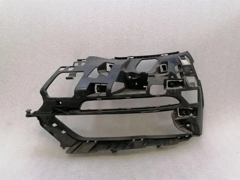 Porsche Cayman 718 GT4 front bumper left holder bracket 982807697 holder carrier