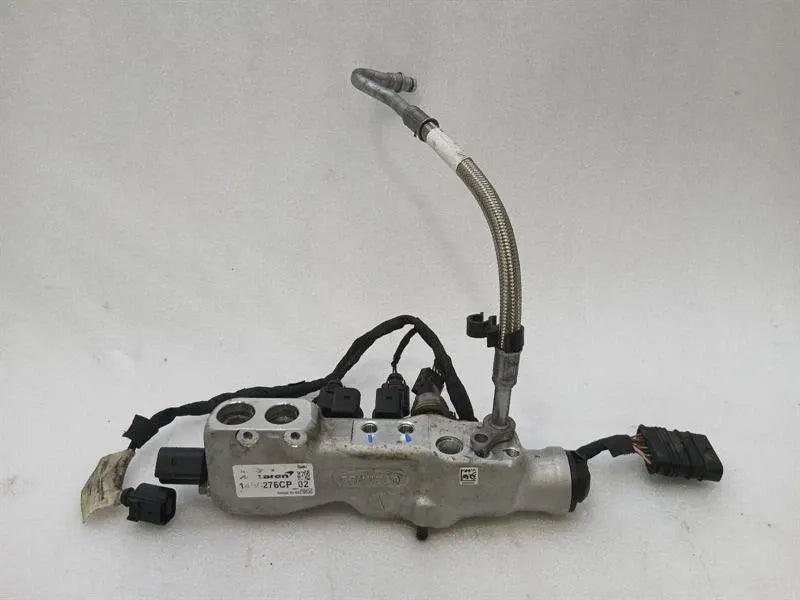 McLaren 720S Coupe hydraulic valve 14B0276CP hydraulic valve front axle lift