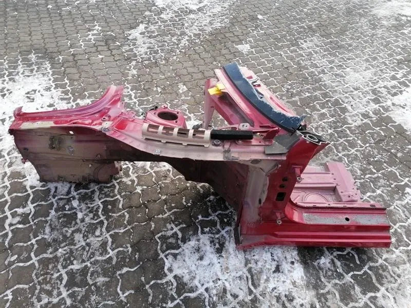Porsche 911 991 Left Front Chassis Leg 99150147700 Left Front Wheel Arch
