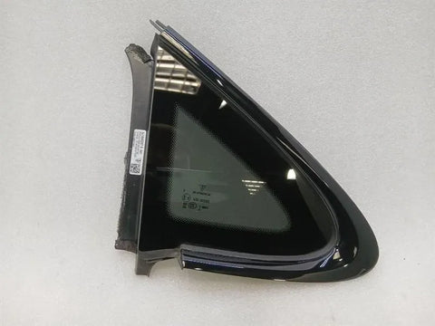 Porsche Taycan 9J Left Rear 1/4 Glass 9J1845297R Door Glass 1/4 Rear LH