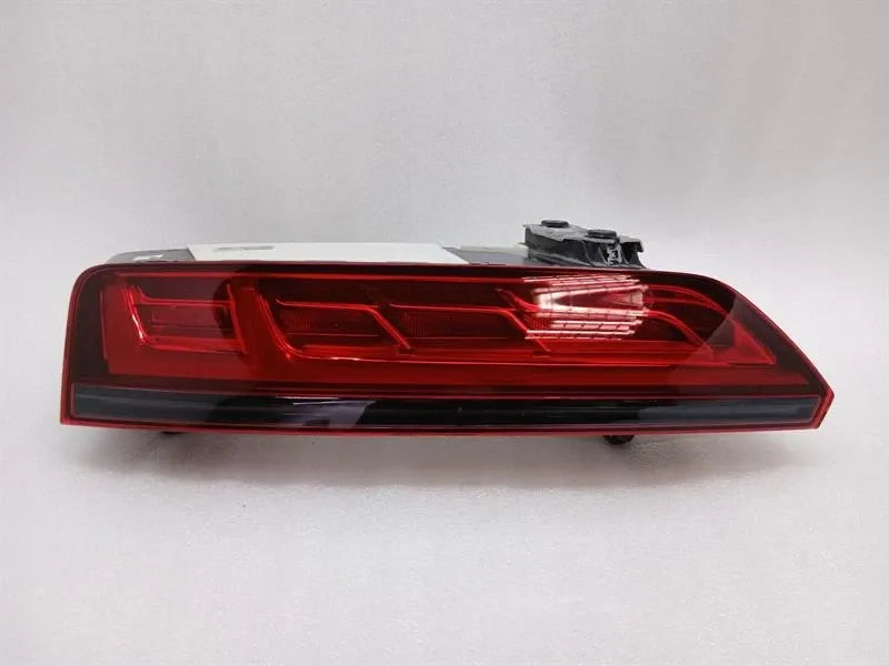 Audi R8 4S Performance left rear light 4S0945095 tail light rear left