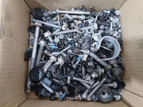 AUDI R8 4S PERFORMANCE SCREWS BOLTS FROM ONE CAR SET KIT BOLTS
