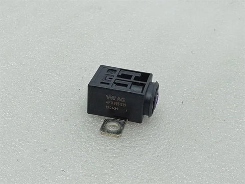 Audi R8 Type 42 V10 5.2 Spyder Battery Relay 4F0915519 Battarie Relay