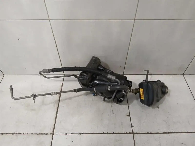 McLaren 720S Coupe Power Steering Pump 14D0032CP Power Steering Pump