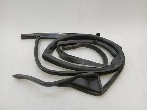McLaren 720S Coupe Door Seal 14AC486CP RIGHT Door Seals
