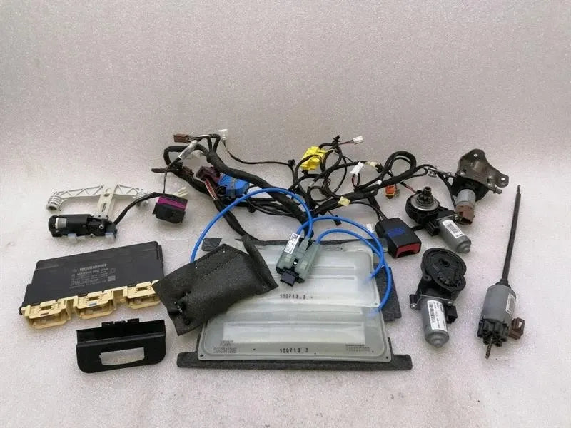 MERCEDES E CLASS W213 A2139002713 RH SEAT LUMBAR WIRING MOTORS RH SEAT