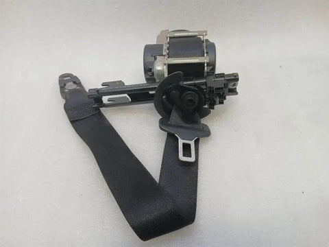 MERCEDES C63 AMG W205 FRONT SEATBELT A2058600285 FRONT SEATBELT RIGHT