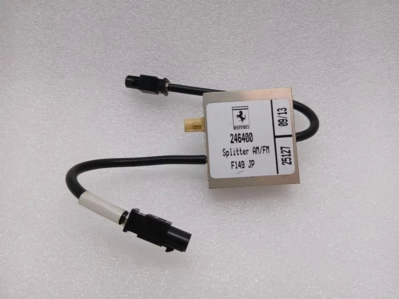 Ferrari California F149 08-14 4.3 Aerial / Antenna 246400 Antenna AM FM