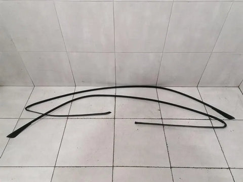 Porsche 911 996 body moulding frame seal 99653748103 roof frame seal set