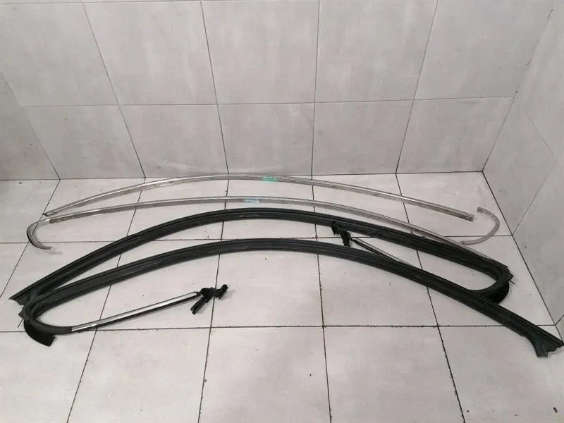 Bentley Continental GT W12 Body Moulding Set 3W8853703G Bar 3W8853704G