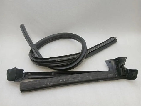 Ferrari California F149 08-14 Right Door Seal 69846500 RH Door Seals Set