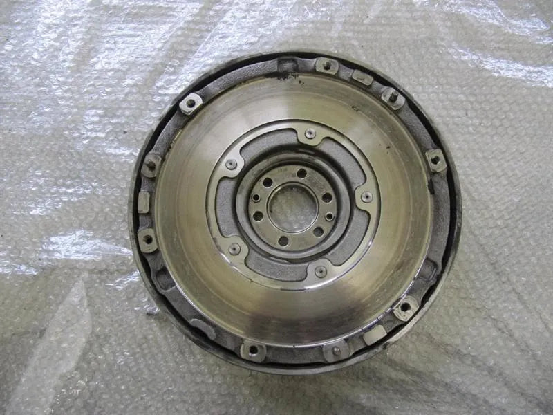 Volvo S40 Drive 1.6TDi Flywheel + Clucht Basket AV61-7563-CB Clutch Set