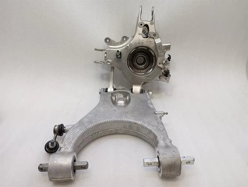 Ferrari Roma F169 Right Rear Hub 867728 Wheel Bearing Housing Rear Right