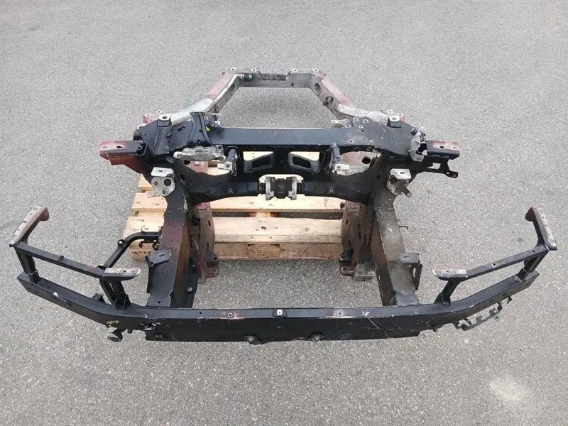 Ferrari SF90 F173 Subframe Rear 985874570 SF90 Axle Frame Rear Frame Chassis