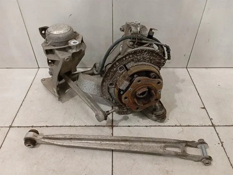 Porsche Cayman 981 Right Rear Hub 98133115807 Wheel Bearing Housing Rear Right
