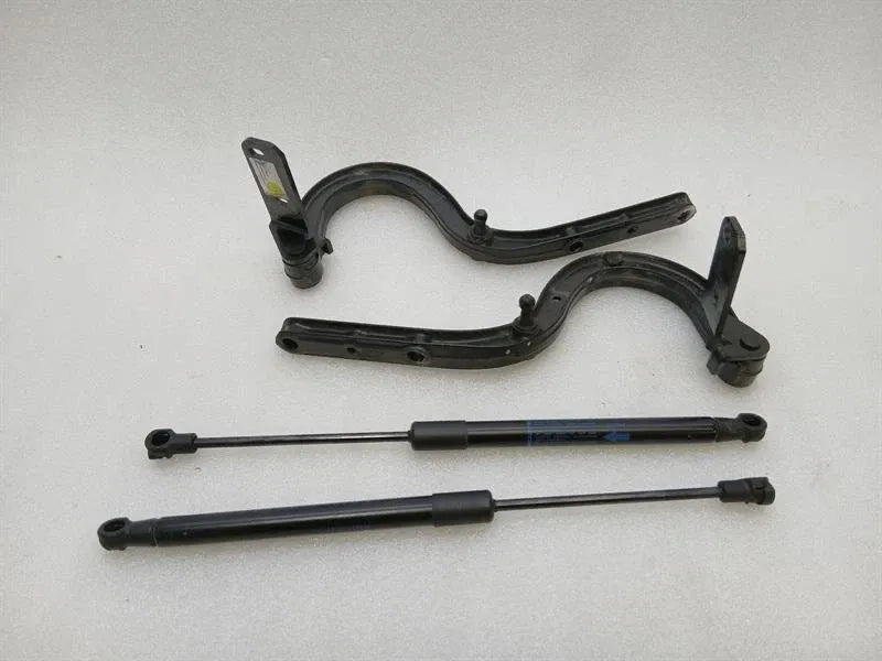 McLaren 720S Coupe Bonnet Hinge Set 14A0832CP Hood Hinge Set