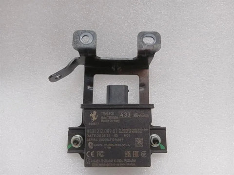 Ferrari 296 GTS F171 electronic module 939577 control unit tire pressure tire press