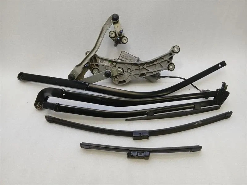 McLaren 720S Coupe Front Wiper Linkage 14AB951CP RHD RIGHT HAND DRIVE
