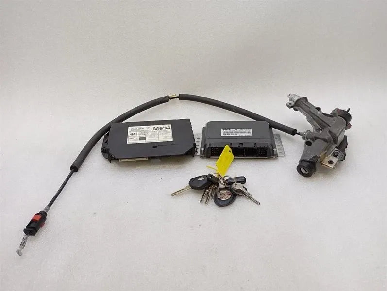Porsche 911 996 Engine ECU KEY 99661860500 Engine Control Unit 99661826200