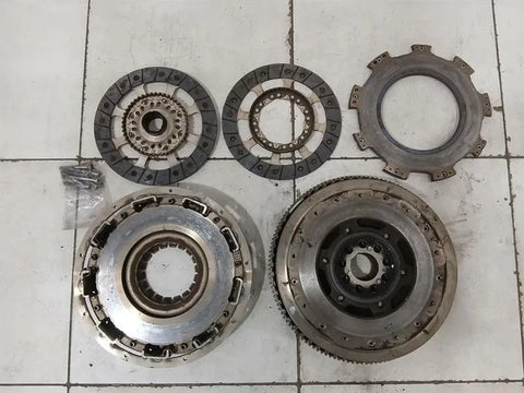 BMW 6 E63 Flywheel + Clutch Basket 2283089 Clutch Kit Flywheel SMG V10