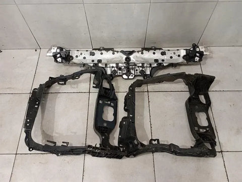Porsche Macan 95B front end clip 95B805479G lock carrier front mask
