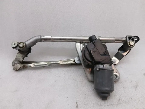 Ferrari California T F149 14-17 Front Wiper Linkage 85804000 Wiper Motor Front