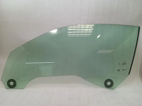 BMW 4 M4 G82 G22 left front door glass 7955243 door window front left