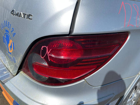 2518201264 2518201864 Tail light, right MERCEDES-BENZ R-CLASS (W251) (2006-2013)