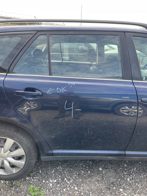 дверь задняя правая TOYOTA AVENSIS (T250) (2003-2008)