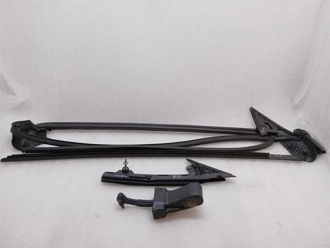 Porsche 911 992 Cabriolet Right Door Seal 992837640E Door Seals 992837392A
