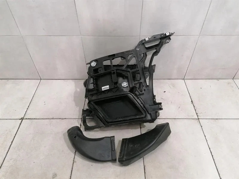 Porsche 911 992 RRH bumper bracket 992807606B rear right holder carrier