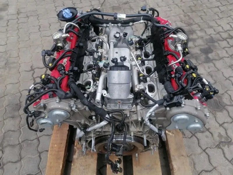 Ferrari Roma F169 Engine F154BH USA F169 Engine 985352 3.9 V8 BITURBO