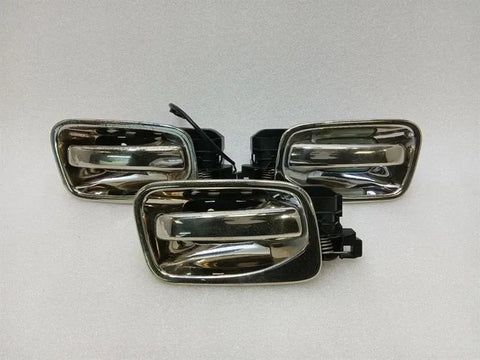 Rolls Royce Ghost Door Inner handle 7211123 set with defects Interior Door Handle