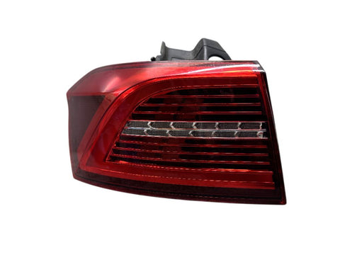 3G9945207F Tail light left VW PASSAT B8 (3G) / ALLTRACK (2014-2023)
