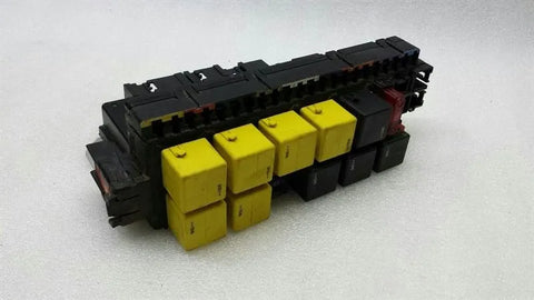 Mercedes S-Class W220 Fuse Box A0325458232 Fuse Box