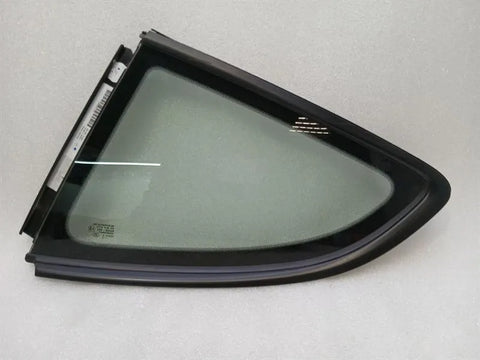Porsche Cayman 981 GT4 Left Rear 1/4 Glass 98154311105 Door Window 1/4 Rear LH