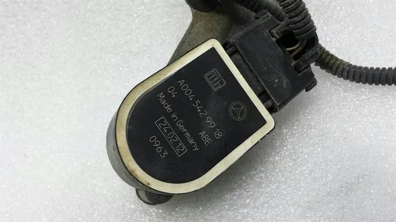Mercedes CLS W218 Level Sensor A0045429918 Level Sensor