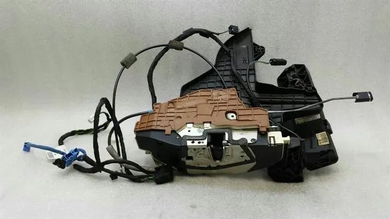 Mercedes CL W216 W221 right door lock A2217205835 right door lock