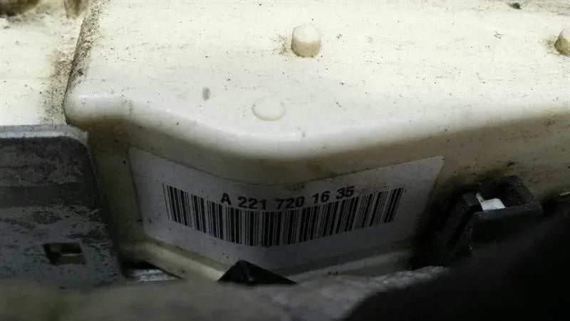 Mercedes CL W216 W221 right door lock A2217205835 right door lock