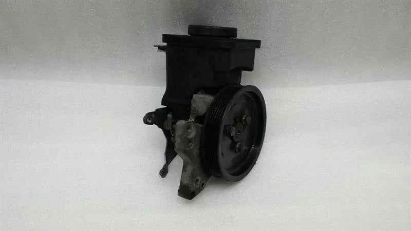 BMW 7 Series E65 E66 Power Steering Pump 6779857010 Power Steering Pump