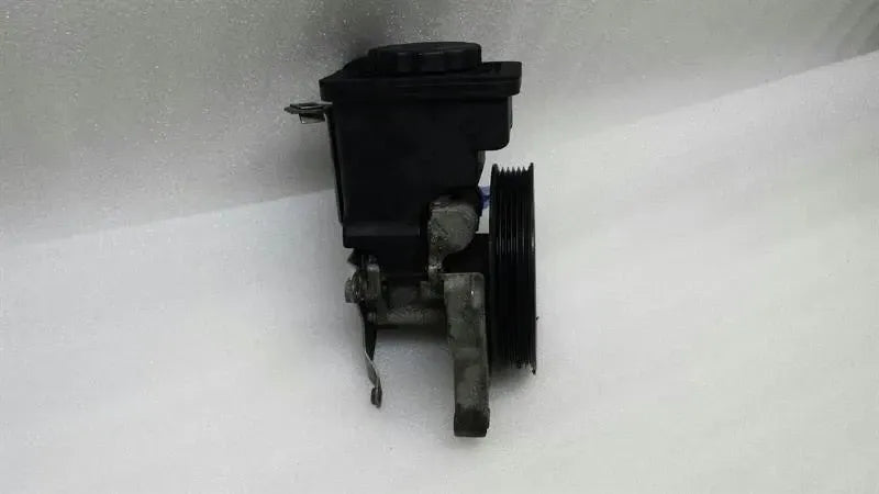 BMW 7 Series E65 E66 Power Steering Pump 6779857010 Power Steering Pump